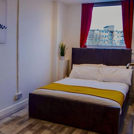 런던 2 Bed With Free Parking 아파트 외부 사진